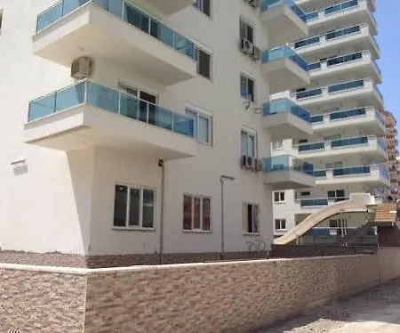 Vivamus & Hotel Mahmutlar
